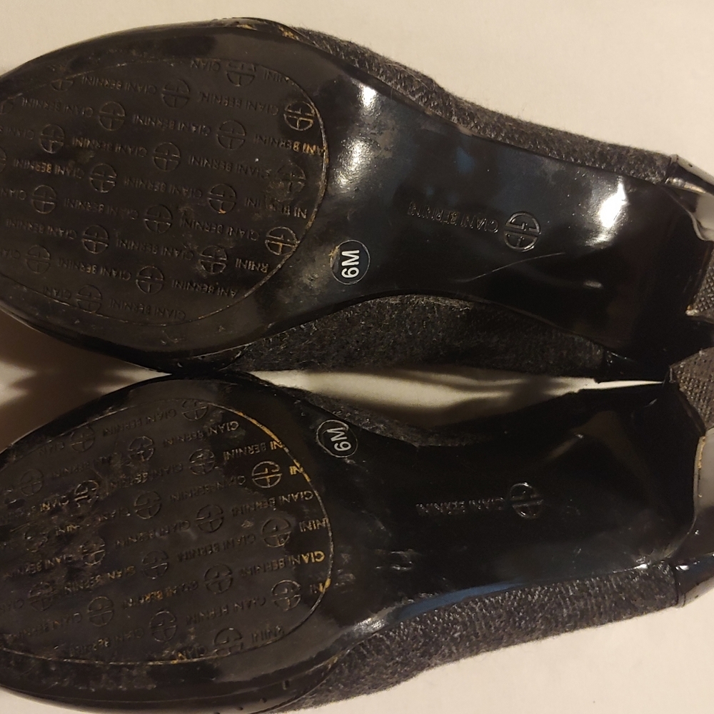 Giani Bernini Memory Foam Tweed Pumps size 6 - Picture 8 of 8